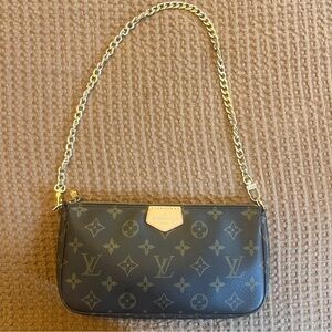 Classic vintage Monogram Shoulder Bag in Brown with Gold Chain